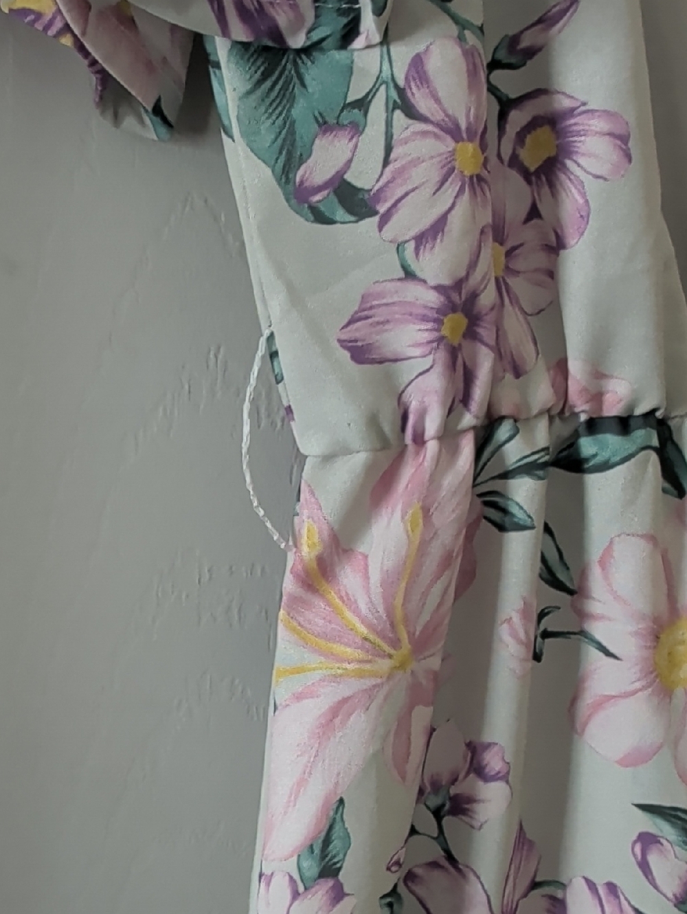 Emery Rose Midi Floral Dress - Picture 4 of 4